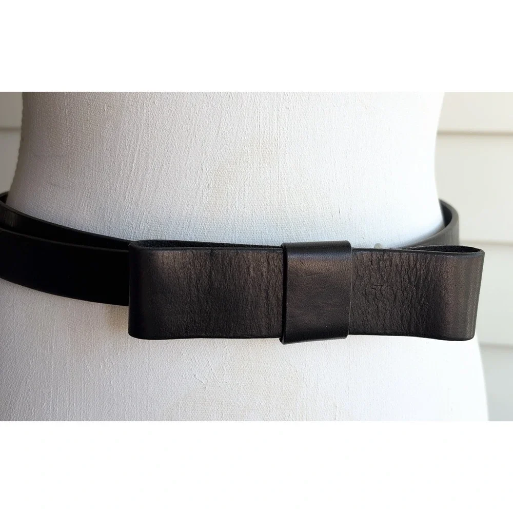 Vtg Gap‎ Black Leather Bow Belt Classic Preppy Coquette Women M Made In USA Y2K